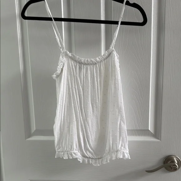 Express White Relaxed Ruffled Camisole - Picture 3 of 11
